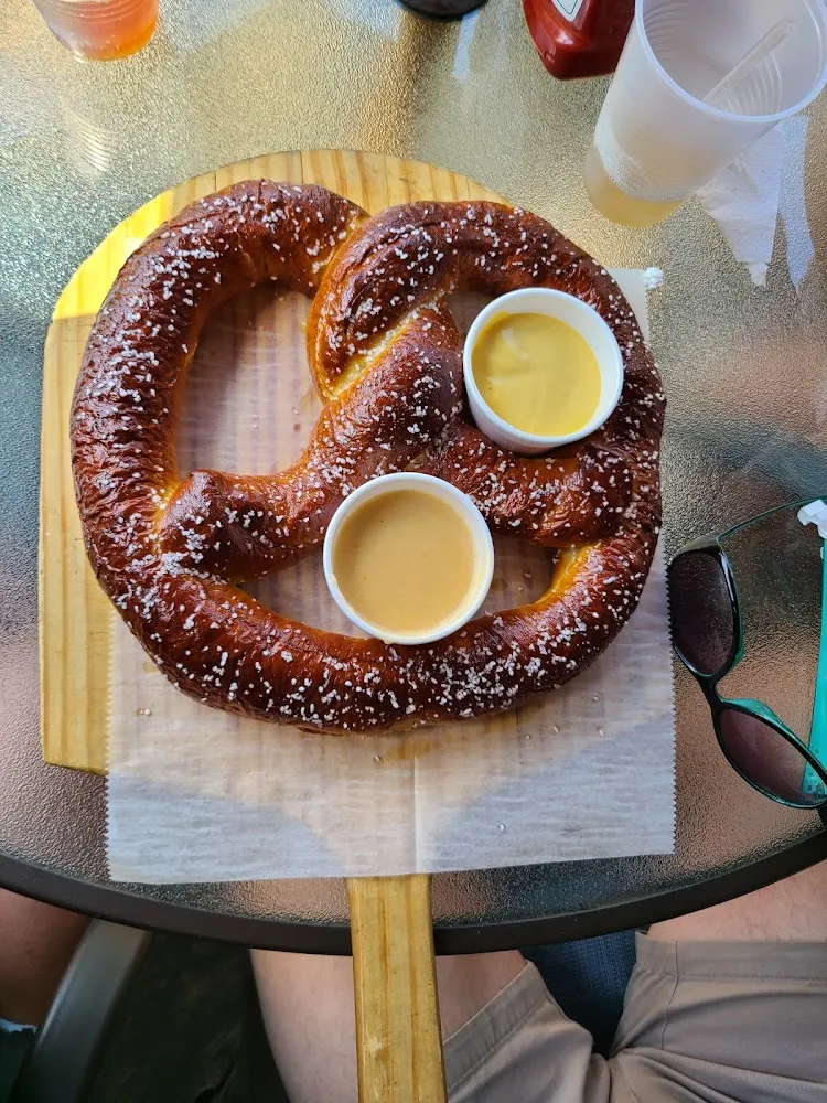 Big a Pretzel